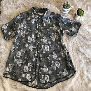 Yves Saint Laurent Short Sleeve button down blouse